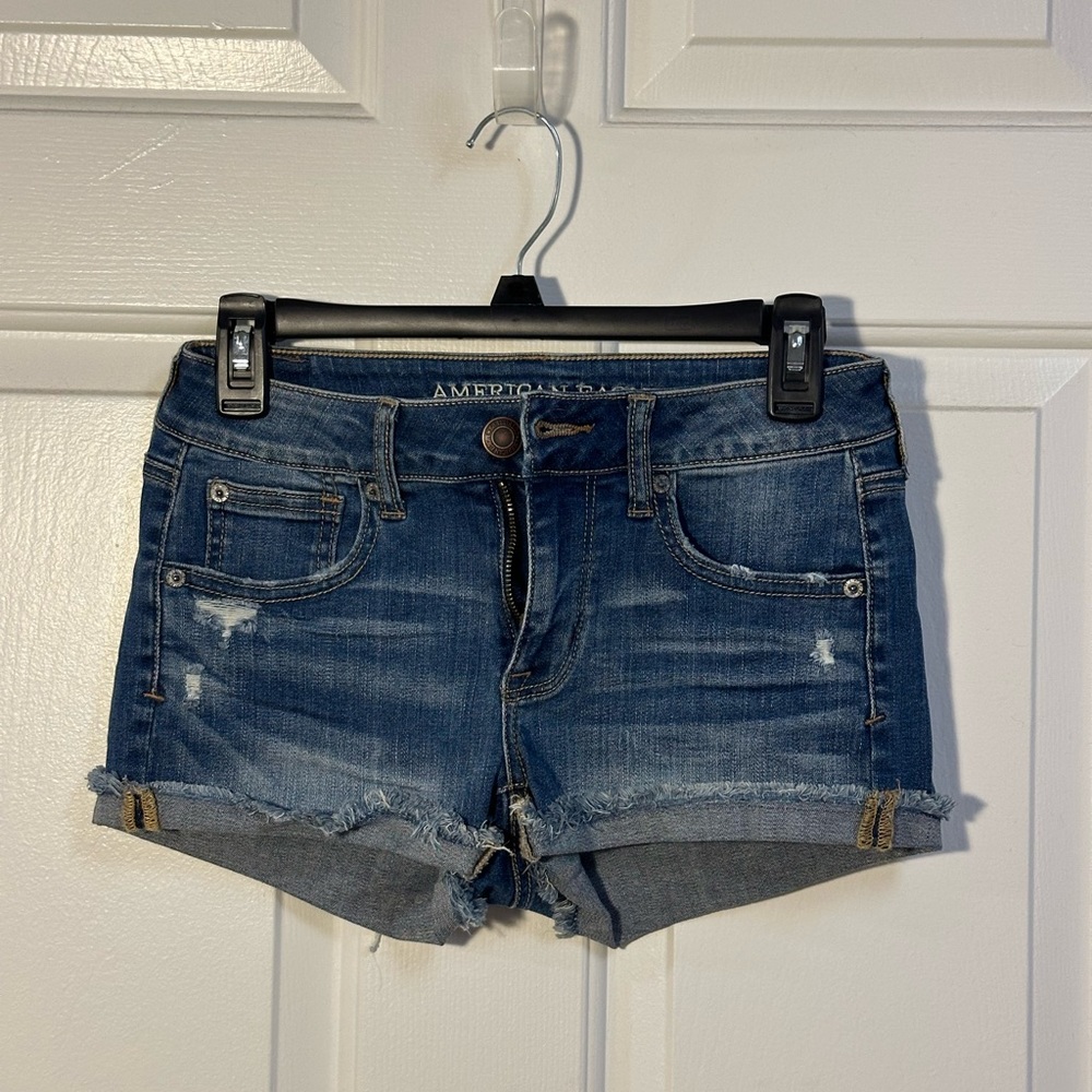 NWOT American Eagle shorts size 2